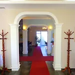Viktoria Hotel