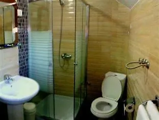 Hotel Viktoria Tirana 3*