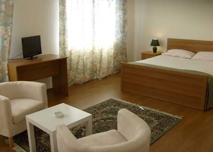 Viktoria Hotel Mjull-Bathore