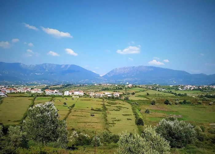 Viktoria Mjull-Bathore