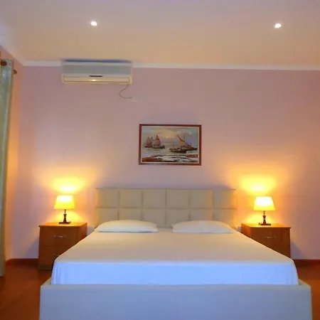 Hotel Viktoria Tirana 3*