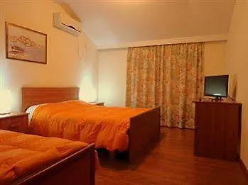 Viktoria Tirana Hotel 3*