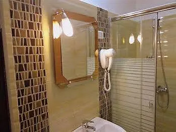 Viktoria Tirana 3*